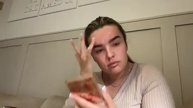 maisiesmithx online show from 11-07-25, 10:59