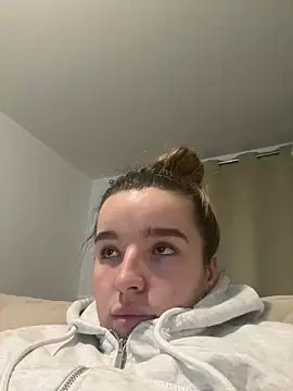 maisiesmithx online show from 01-05-26, 08:12