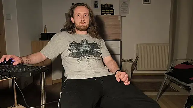 Snapshot of DrownMentallyyy chatting on 11-11-25, 08:53 DrownMentallyyy online show from 11-11-25, 08:53