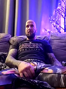 Beardedtattood online show from 01-04-25, 02:35