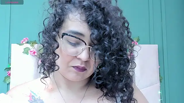 Reginavegaa online show from 01-23-25, 11:48