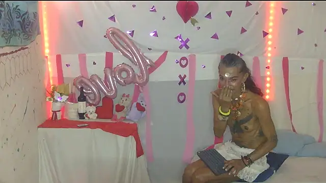 Snapshot of Lobaveterana_sex chatting on 02-11-25, 07:27 Lobaveterana sex online show from 02-11-25, 07:27