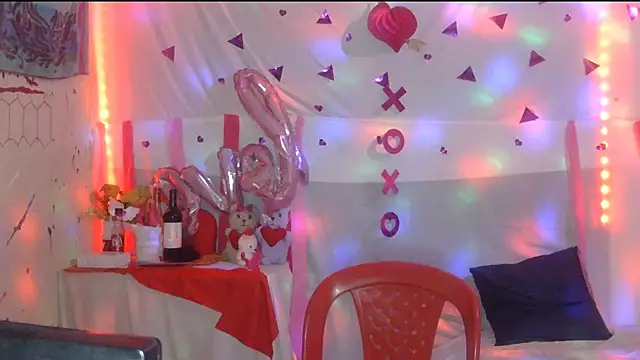 Snapshot of Lobaveterana_sex chatting on 02-18-25, 02:59 Lobaveterana sex online show from 02-18-25, 02:59