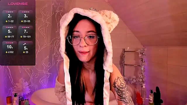 Dark Lola  online show from 12-17-24, 12:54