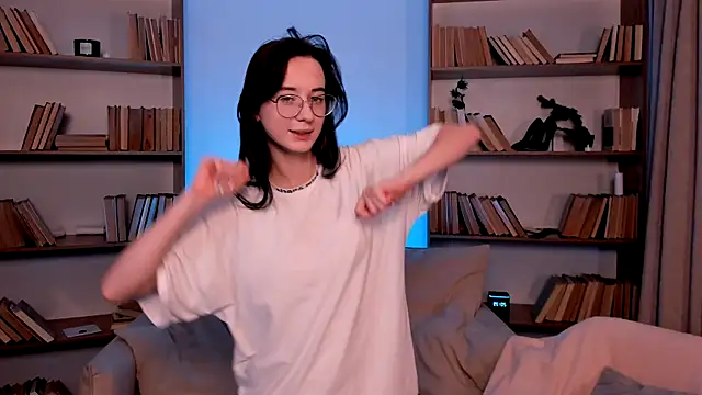 Dark Lola  online show from 02-03-25, 01:40