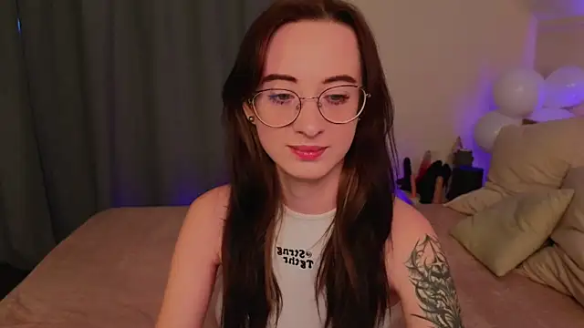Dark Lola  online show from 02-21-25, 09:34