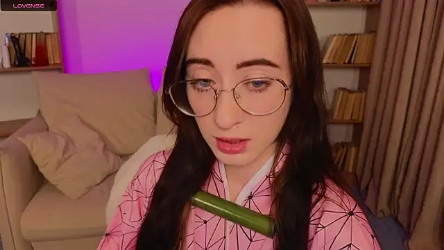 Dark Lola  online show from 03-01-25, 06:35