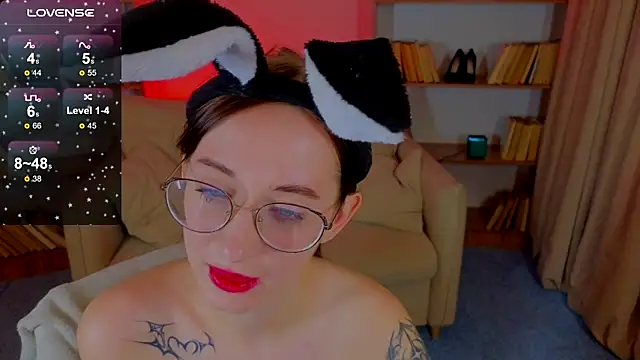 Dark Lola  online show from 03-04-25, 11:51