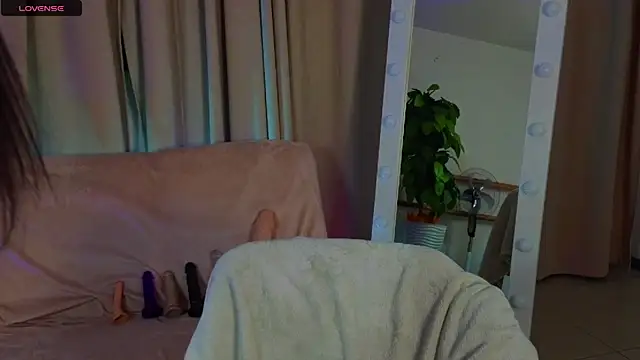 Dark Lola  online show from 03-05-25, 04:56