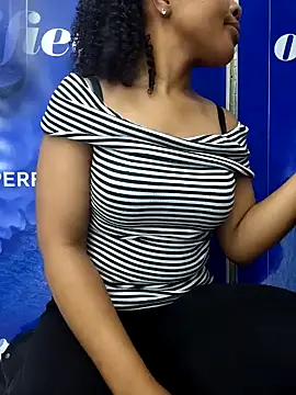 SEXIEST-BADDIE online show from 01-11-25, 09:57