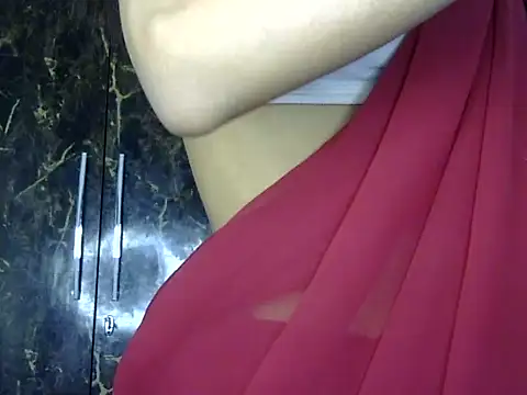 MAAYRA 09 online show from 01-26-25, 02:45