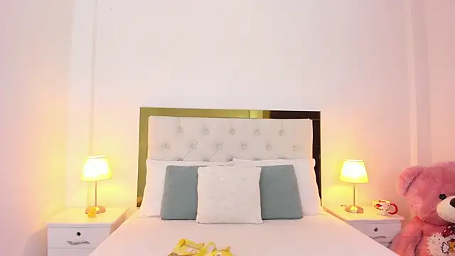 Snapshot of SofiaBosch chatting on 02-10-26, 03:10 SofiaBosch online show from 02-10-26, 03:10