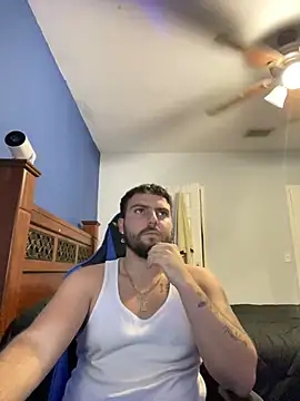 Snapshot of MasterKvn chatting on 01-12-25, 04:31 MasterKvn online show from 01-12-25, 04:31