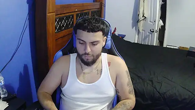 Snapshot of MasterKvn chatting on 01-26-25, 10:23 MasterKvn online show from 01-26-25, 10:23