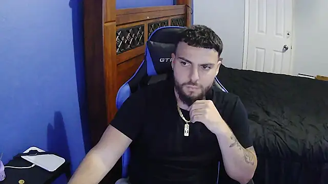 Snapshot of MasterKvn chatting on 03-03-25, 07:43 MasterKvn online show from 03-03-25, 07:43