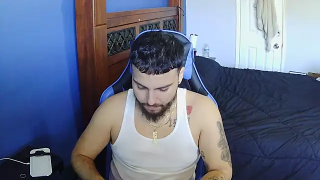 Snapshot of MasterKvn chatting on 03-12-25, 06:00 MasterKvn online show from 03-12-25, 06:00