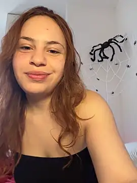 AgnesCampp online show from 10-17-25, 06:54