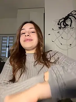 AgnesCampp online show from 11-09-25, 09:02