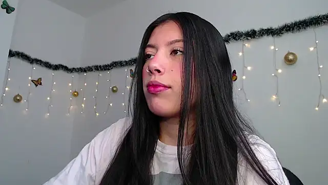 Snapshot of iam_emy chatting on 12-27-24, 08:50 iam emy online show from 12-27-24, 08:50