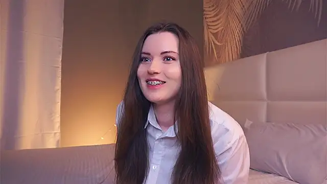 LoraDevon online show from 01-25-25, 01:10