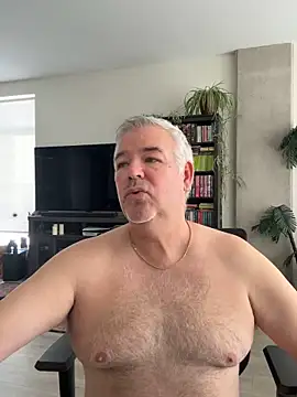 Snapshot of aarosteev2 chatting on 03-02-26, 02:35 aarosteev2 online show from 03-02-26, 02:35