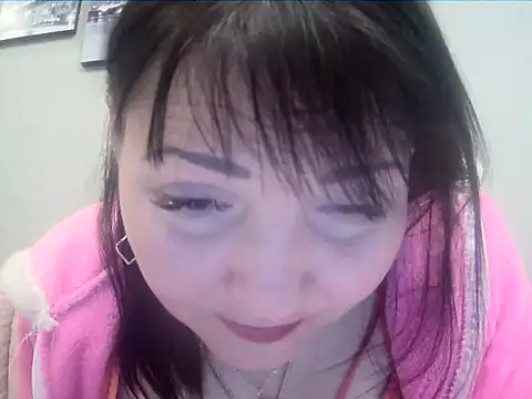 Snapshot of ClaireSunset chatting on 10-01-25, 06:03 ClaireSunset online show from 10-01-25, 06:03