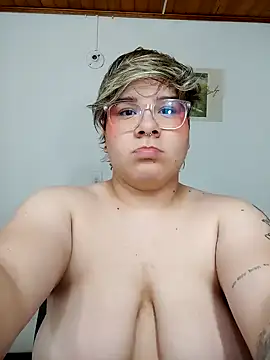 amalia love online show from 02-02-25, 06:26