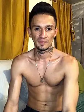 Snapshot of thekingofpleasure1 chatting on 12-06-24, 02:24 thekingofpleasure1 online show from 12-06-24, 02:24