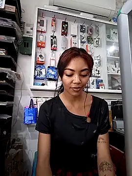 Snapshot of lianisrose chatting on 10-26-25, 03:07 lianisrose online show from 10-26-25, 03:07