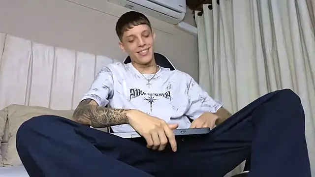 Adam hard  online show from 09-11-25, 08:20