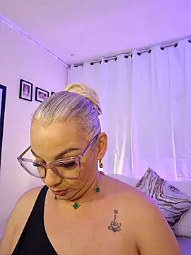 Aligoldbottom online show from 02-27-25, 06:42