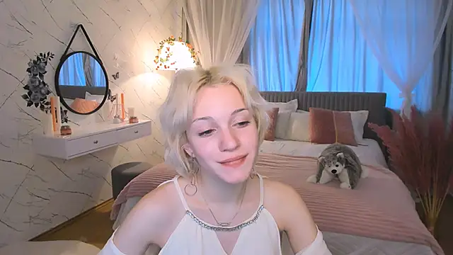 VelvetVixen155 online show from 12-06-24, 06:37