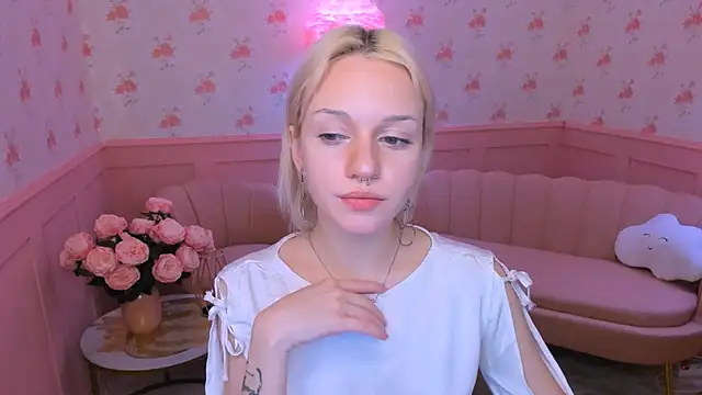 VelvetVixen155 online show from 12-10-24, 03:20