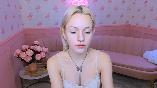 VelvetVixen155 online show from 12-13-24, 03:16