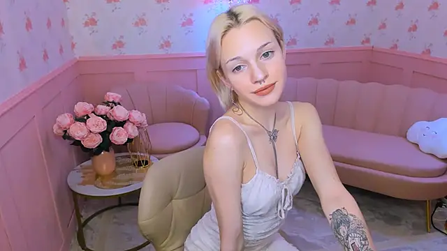 VelvetVixen155 online show from 12-13-24, 06:21