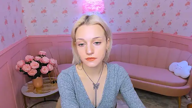 VelvetVixen155 online show from 12-16-24, 03:19