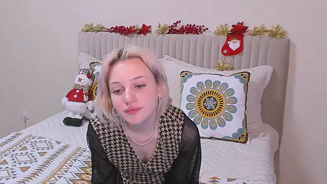 VelvetVixen155 online show from 12-27-24, 08:35