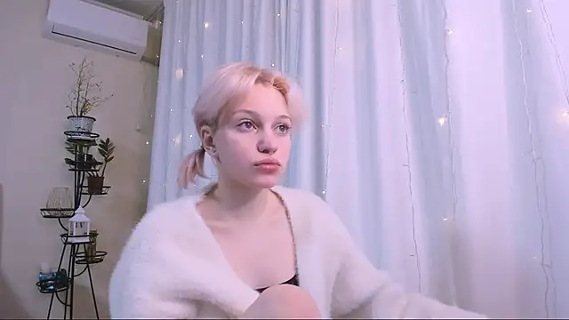 VelvetVixen155 online show from 01-24-25, 03:22