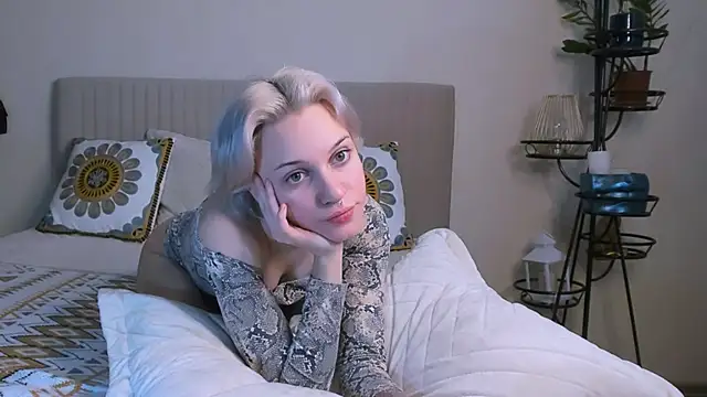 VelvetVixen155 online show from 02-21-25, 04:40