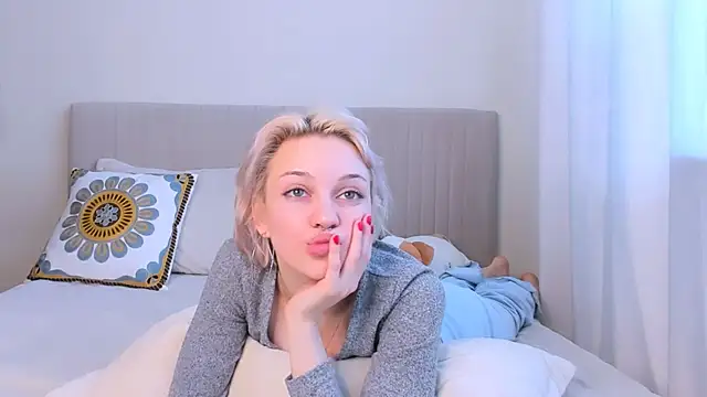 VelvetVixen155 online show from 03-05-25, 08:43