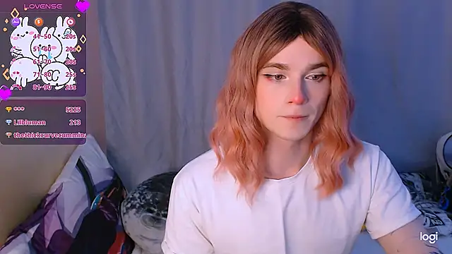 Snapshot of Alice_Hells chatting on 12-25-24, 08:07 Alice Hells online show from 12-25-24, 08:07