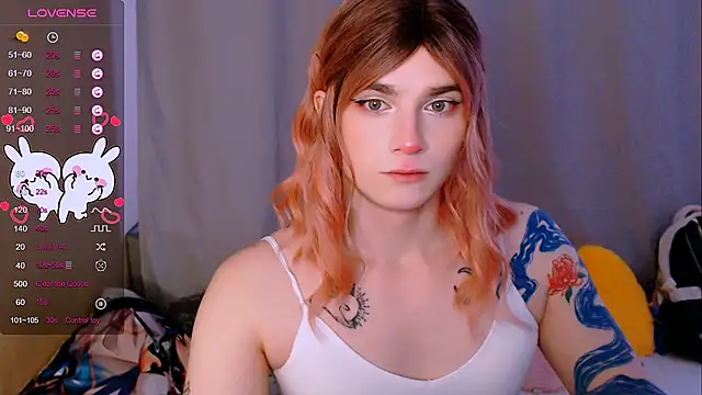 Snapshot of Alice_Hells chatting on 03-03-25, 04:36 Alice Hells online show from 03-03-25, 04:36