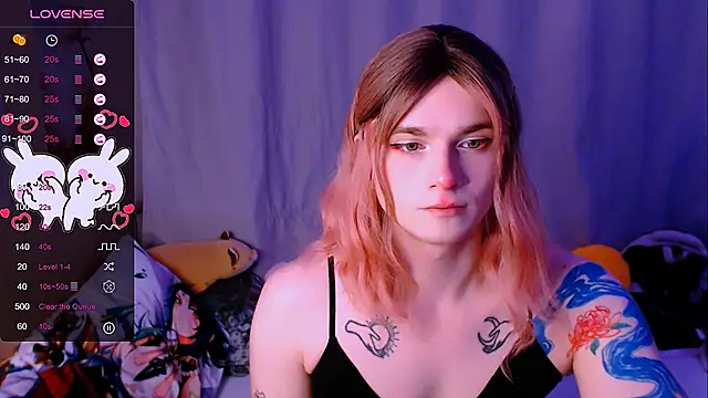 Snapshot of Alice_Hells chatting on 11-28-25, 07:55 Alice Hells online show from 11-28-25, 07:55