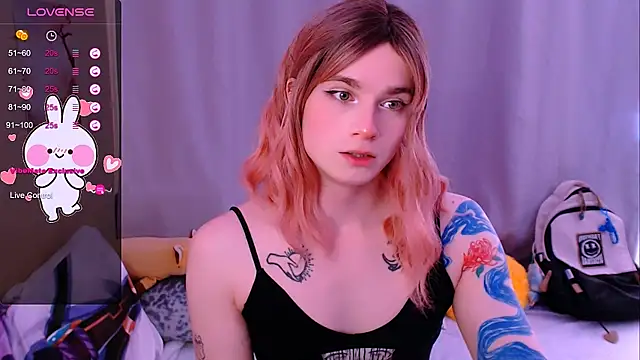 Snapshot of Alice_Hells chatting on 03-15-26, 08:42 Alice Hells online show from 03-15-26, 08:42