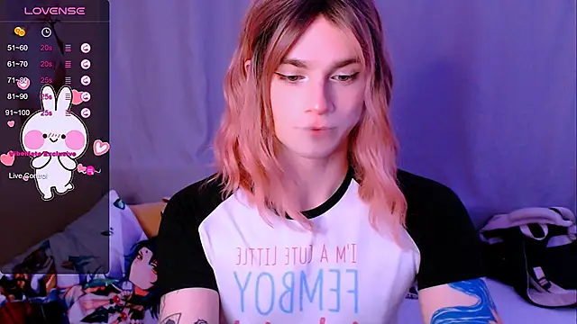 Snapshot of Alice_Hells chatting on 03-22-26, 08:07 Alice Hells online show from 03-22-26, 08:07