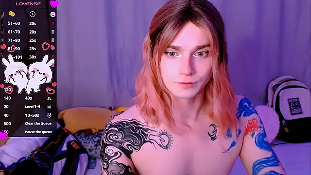 Snapshot of Alice_Hells chatting on 04-16-26, 05:14 Alice Hells online show from 04-16-26, 05:14