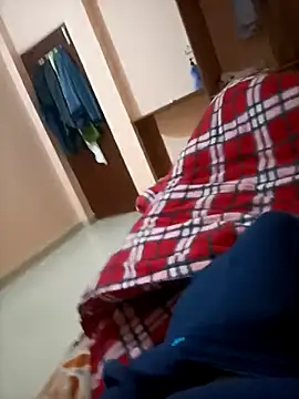 RRahullove69 online show from 11-11-25, 03:12