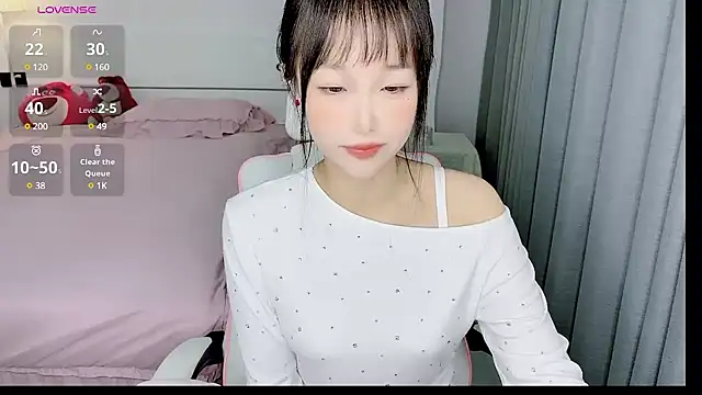 -Wendy   online show from 02-22-25, 04:29