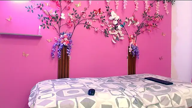 analdeepalejandra18 online show from 10-27-25, 07:07