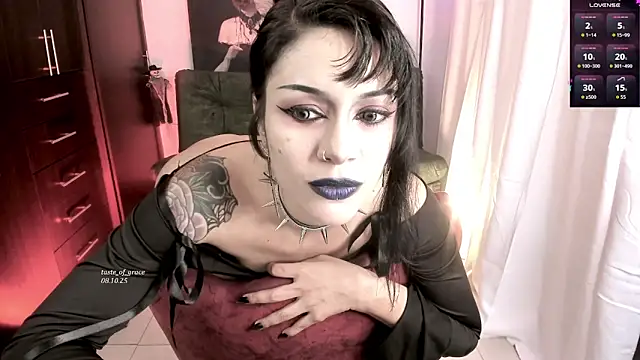 Snapshot of Taste_of_Grace chatting on 10-08-25, 08:50 Taste of Grace online show from 10-08-25, 08:50